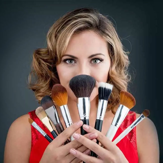 Domine a maquilhagem: guia completo para os acessórios essenciais