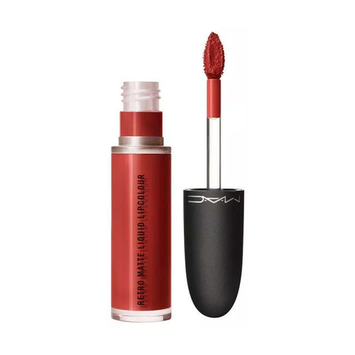 lip m.a.c chili If youve been googling best red lipstick for brown skin this might be the one., MAC is an intense red with warm orange undertones. , No liner, No filters. Just bold, warm, and right., drying formula that delivers a blotted moisture MAC Cosmetics Matte 138 Chili