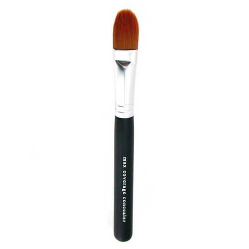 Maximum Coverage Concealer Brush