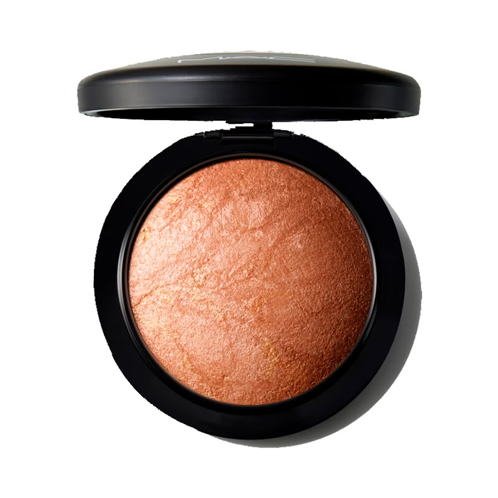 M.A.C. - Mineralize Skinfinish -Global Glow -10g - 773602343713